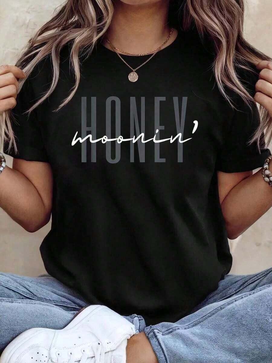 Honeymoon Vacation T-Shirt - Black - View 1