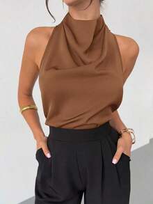 negra ajustada de estilo casual y elegante para la temporada de primavera/verano, con cuello asimétrico, sin mangas, escote halter, espalda descubierta y decoración de lazo - Café integral - Ver 3