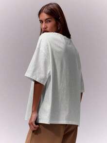 Camiseta de cuello redondo suave y oversize, parte de un armario cápsula casual, camiseta oversize para uso diario, aeropuerto, vuelta al colegio, elegante para primavera y verano, vacaciones - Gris 2 - Ver 2