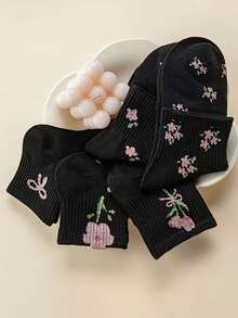 1/5 Pasang Kaos Kaki Pendek Wanita Motif Bunga, Kaos Kaki Pendek yang Manis & Nyaman dan Bernapas, Cocok untuk Pemakaian Sehari-hari, di Rumah, Bepergian, Sepanjang Musim - MultiWarna - View 5
