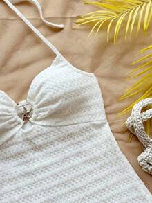Vestido mini con textura, escote en V, decoración de estrella de mar metálica, cuello con lazo, espalda descubierta, ideal para vacaciones, citas, té de la tarde, días festivos, festivales de música, estilo bohemio - Blanco - Ver 6