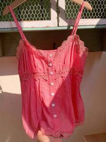 Top de tirantes de verano con diseño de botones e inserto de encaje amarillo para mujer - Rosado Sandía - Ver 6