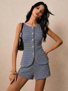 Conjunto de 2 piezas de chaleco y pantalones cortos a rayas de verano casual con decoración de botones.Conjunto de verano para el trabajo - azul real - Ver 1