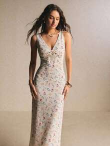 Vestido de verano con escote en V sin mangas con estampado floral diminuto para vacaciones en la playa - Blanco - Ver 7