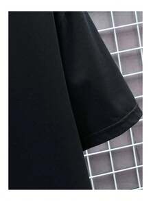 Unisex Printed Cotton T-Shirt With Round Neck And Short Sleeves In Black, Loose And Comfortable. - Back - View 3