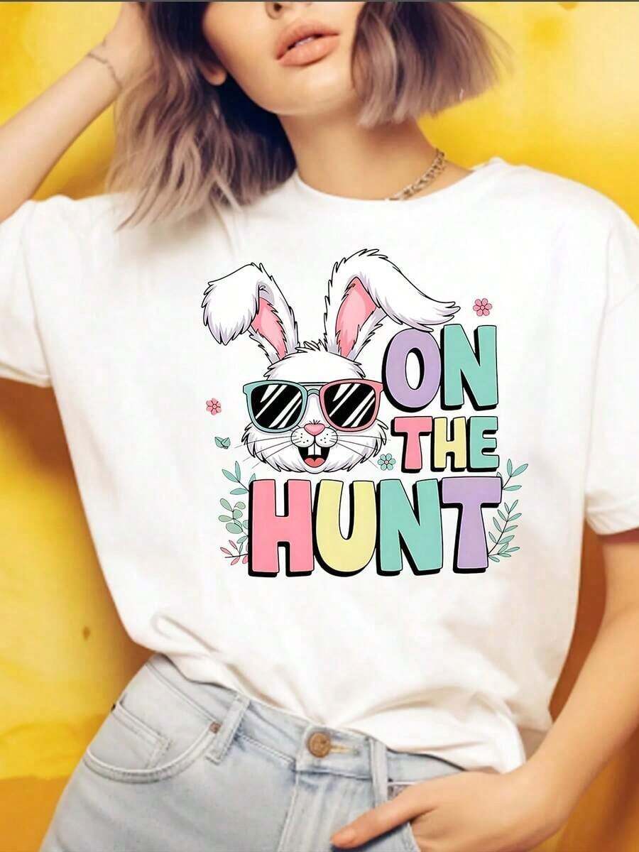 Modern MinimalistWomen's Cotton T-Shirt, Cute Easter Bunny With Pink Ears Eyes & Bandana, Behind Wooden HAPPY EASTER Sign, Colorful Flowers Eggs, Casual  Summer Tshirt For Women, Perfect Easter Giftcasual everyday - Blanco - Ver 1