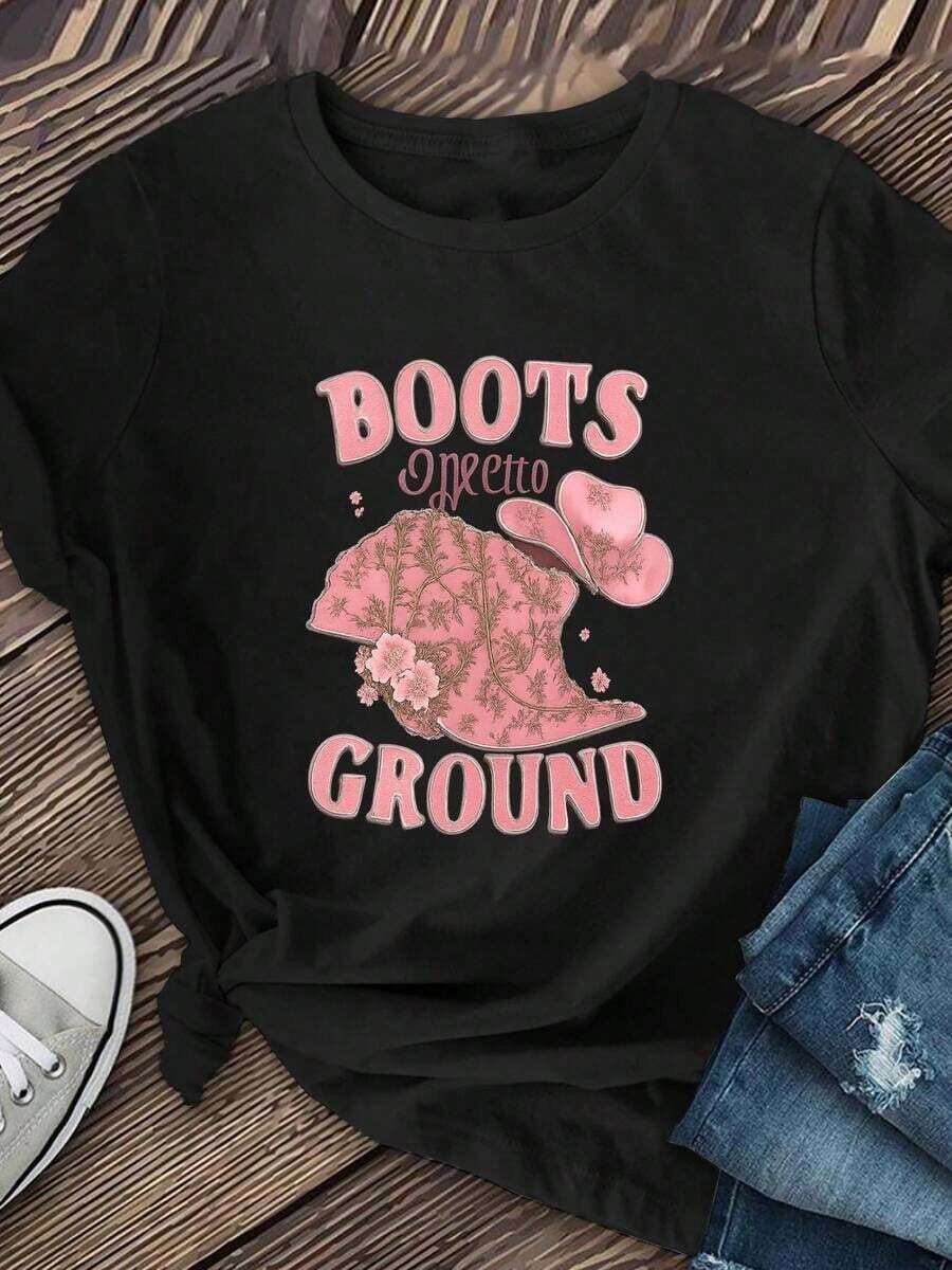 Camiseta de manga corta estilo vaquero occidental para mujer - Presenta un estampado de bota rosa y una bota con pedrería brillante, una blusa elegante y única de manga corta y cuello redondo, adecuada para fiestas campestres, rodeos y uso casual - Prenda transpirable para primavera/verano 100% algodón - Negro - Ver 1