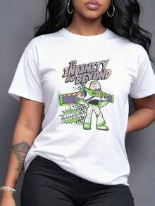 Figura de astronauta con traje futurista y frase inspiradora sobre alcanzar los sueños más allá de los límites camiseta para mujer moderna y cómoda con estampado motivacional,Camiseta de mujer elegante. - Blanco - Ver 7