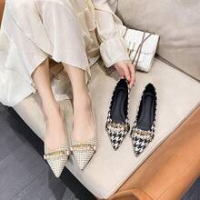 Women's American Style Pointed-Toe Flats With Houndstooth Design Pearl And Golden Chain Decorations Perfect For Various Outfits Fashion Women Shoes - 米色 - 查看 2