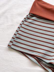 2 piezas Conjunto de camiseta de tirantes y pantalones cortos de punto a rayas con hebilla de metal, estilo casual de vacaciones, adecuado para fiesta, San Valentín, cita, discoteca, bohemio, vacaciones, otoño, ropa de mujer, vintage, días fest - Multicolor 2 - Ver 6
