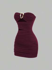 Vestido corto ceñido y sin tirantes para mujer con hebilla metálica - Rosa Roja - Ver 7