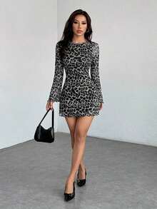 Vestido mini con mangas acampanadas y malla con estampado de leopardo para mujer - Multicolor 2 - Ver 6