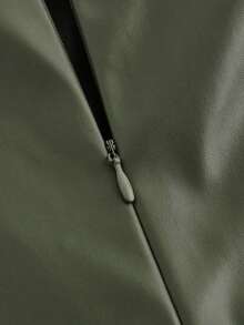 Camiseta ajustada con pliegues y estampado a cuadros para mujer, adecuada para uso diario, trabajo y viajes en verano - Verde militar - Ver 5
