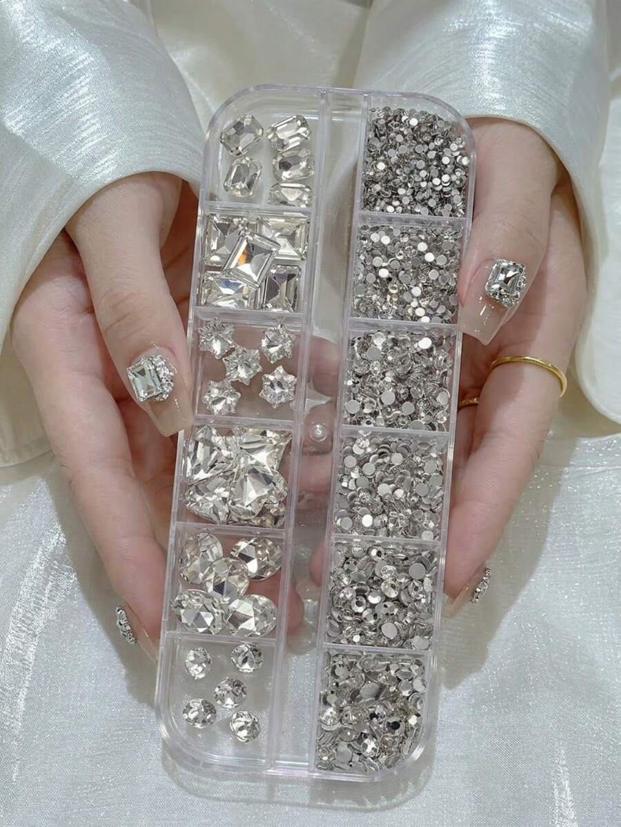 1000件裝美甲水鑽套組，含30件大顆銀色水鑽配件，適用美甲藝術、創意美甲、時尚美甲裝飾，高品質水鑽，手工珠寶製作材料，美甲飾品 - 白色 - 查看 1