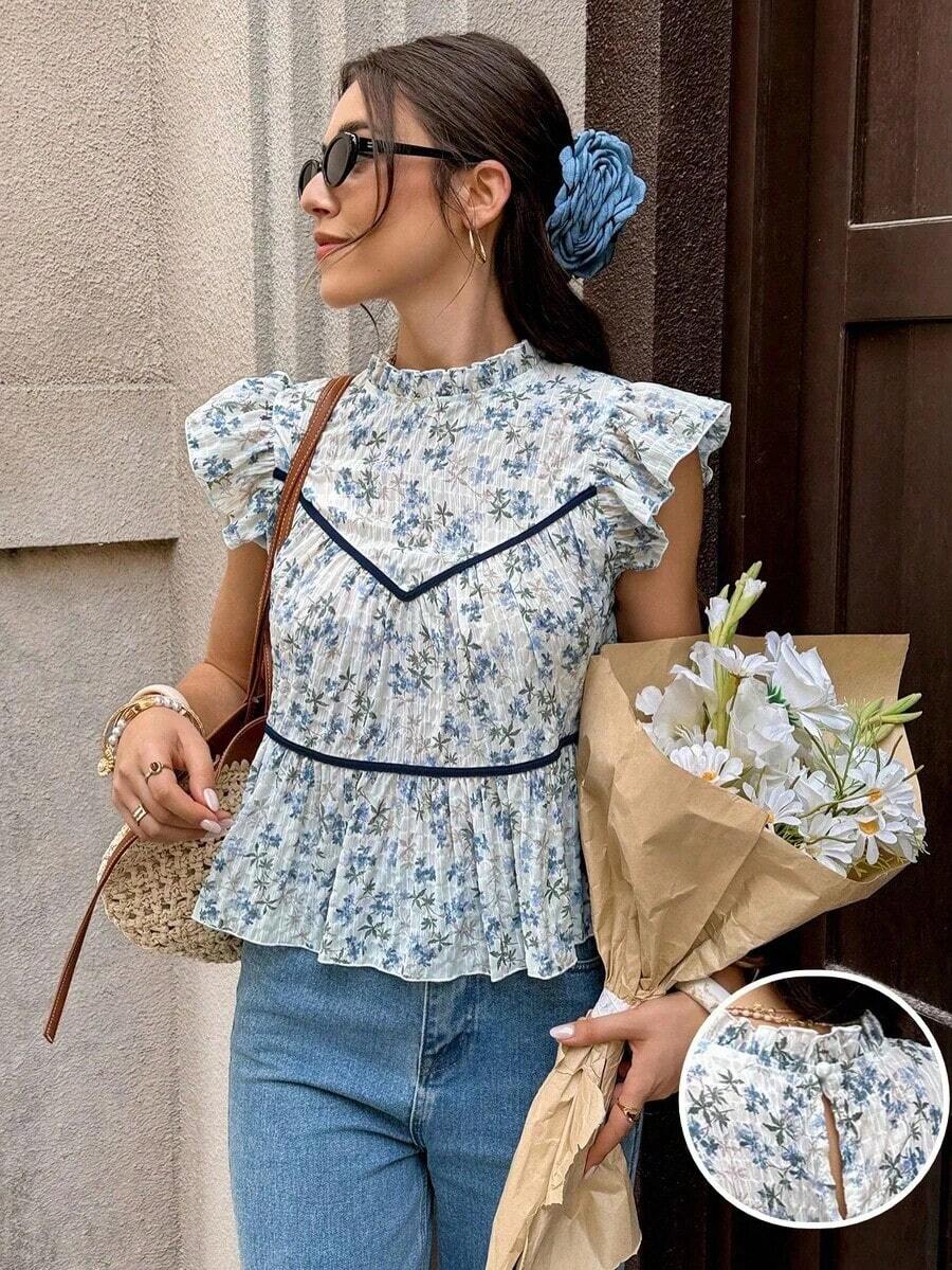 Blusa de mujer con cuello con volantes, mangas cortas y cintura con lazo, con estampado floral ditsy para vacaciones - Multicolor 2 - Ver 1