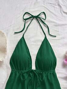 Conjunto de 2 piezas de vacaciones para mujer, top de tirantes con escote en V con textura rojo y shorts sueltos extremadamente cortos, adecuado para citas, fiestas y paseos por la ciudad - Verde Oscuro - Ver 3