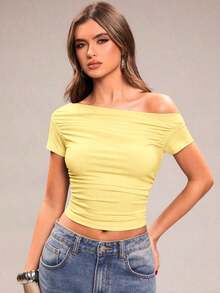 Camiseta corta ajustada con cuello asimétrico y fruncido, de unicolor, informal, para verano - Amarillo - Ver 5
