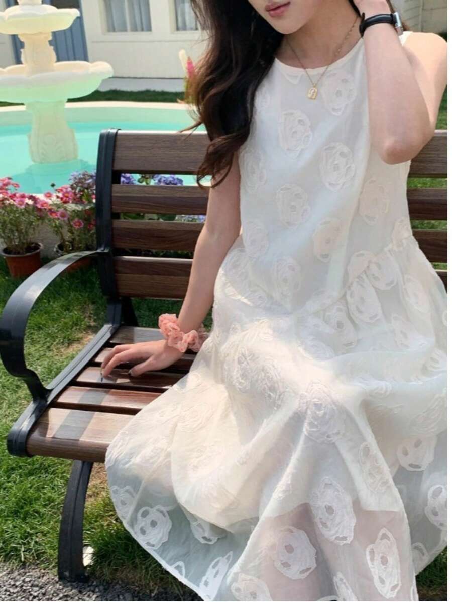 Éxito de Vestido Holgado Sin Mangas Bordado Diseño Rosas Luna ZY2978 - Blanco - Ver 1