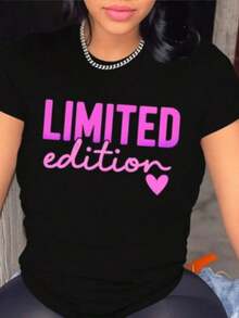 Camiseta Casual de Edición Limitada para Mujer con Corazón Rosa y Estampado de Edición Limitada - Corte Relajado en Línea H, Manga Corta, Cuello Redondo, Top de Verano, Camiseta Casual Transpirable para Atuendos Informales, Letras Rosadas (Lavable a Máquina) - Camiseta Moderna de Edición Limitada - Negro - Ver 8