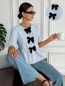 Blusa casual de mujer con rayas y lazo, Blusa de manga corta a rayas elegante para mujer, Decoración de lazo negro vintage, Diseño holgado y estilizante con volantes, Camisa color albaricoque, Verano para mujer, Blusa para salir, Playa para mujer, - Azul - Ver 1