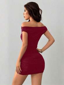 Vestido mini con hombros descubiertos y volantes, sexy - Burdeos - Ver 2