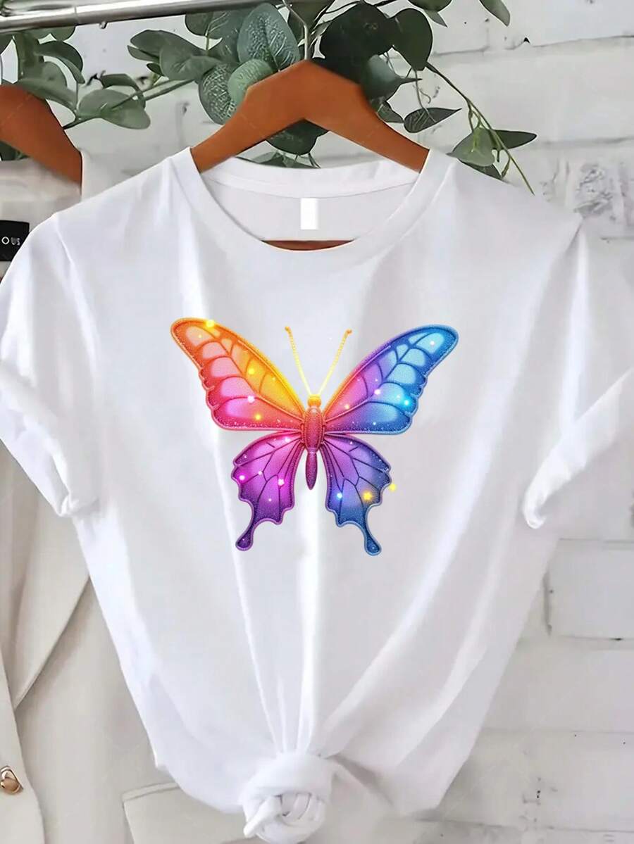 Classic Plus Size - Women's Plus Size T-Shirt With A Rainbow Butterfly Design, Perfect For Casual Summer Wear. This Short-Sleeved, Crew-Neck Tee Is Ideal For Both Summer And Fall, Making It A Great Thanksgiving Gift Choice. Best Seller - 白色 - 查看 1