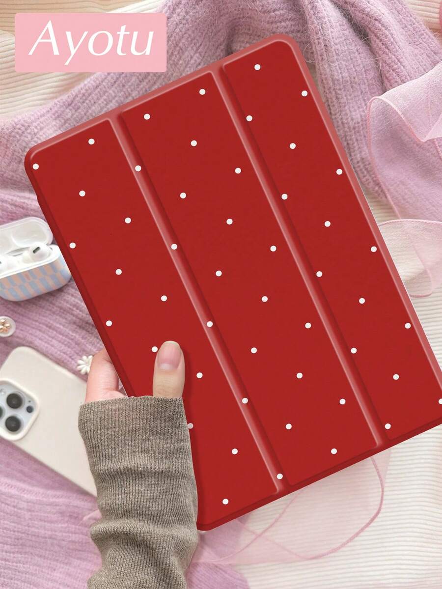 Ayotu 红色波点图案平板电脑保护套，兼容 iPad Air 8 (M4) 2026 (11 英寸)、Air 8 (M4) 2026 (11 英寸)、10.2 英寸 2021/2020 款第九/八代、Galaxy Tab A8 10.5 英寸 2022 款（带笔槽）、Kindle Paperwhite 第十二代 2024 款，支持自动睡眠/唤醒功能，时尚保护套