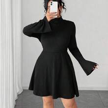 Vestido elegante de unicolor de punto elástico con cuello alto para mujer talla grande, nuevo para otoño/invierno - Burdeos - Ver 7