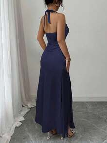 Vestido camisero elegante de color champagne, con tela de satén elástica y abertura lateral de largo maxi - Azul marino - Ver 2
