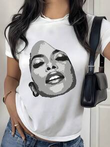 Figura abstracta que simboliza energía interior equilibrio y libertad con trazos suaves que evocan un espíritu creativo y moderno camiseta de mujer casual cómoda para diario - Blanco - Ver 8