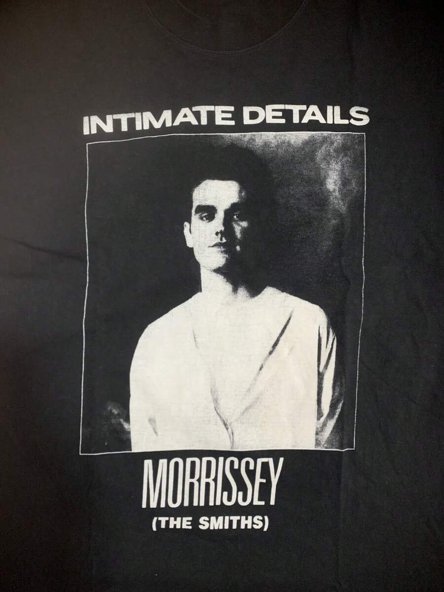 Camiseta Thunderyells Edición Limitada MORRISSEY Intimate Details The Smiths - Negro - Ver 1