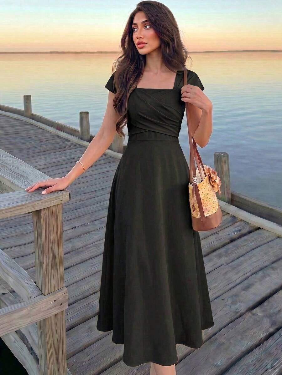 Vestido elegante de manga raglán y cuello cuadrado con detalle cruzado en el busto, de unicolor para mujeres - Negro - Ver 1