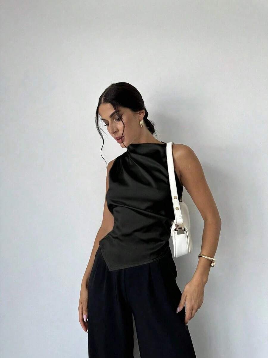 Camisa de satén con cuello plisado, sin mangas, elegante y sencilla, con dobladillo entallado, para oficina, en color beige - Negro - Ver 1