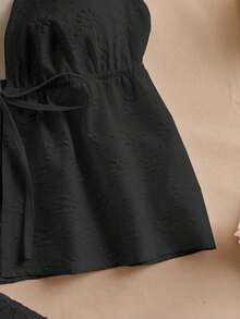 Conjunto de 2 piezas con top de cuello halter con volantes y shorts de unicolor - Negro - Ver 3