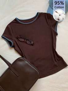 2026 Nueva Moda Camiseta Casual Versátil de Mujer con Cuello Redondo y Mangas Cortas, Contraste de Ribete, Top de Verano, Ropa de Primavera para Exteriores, Top Beige Casual Y2K - Marrón 3 - Ver 2