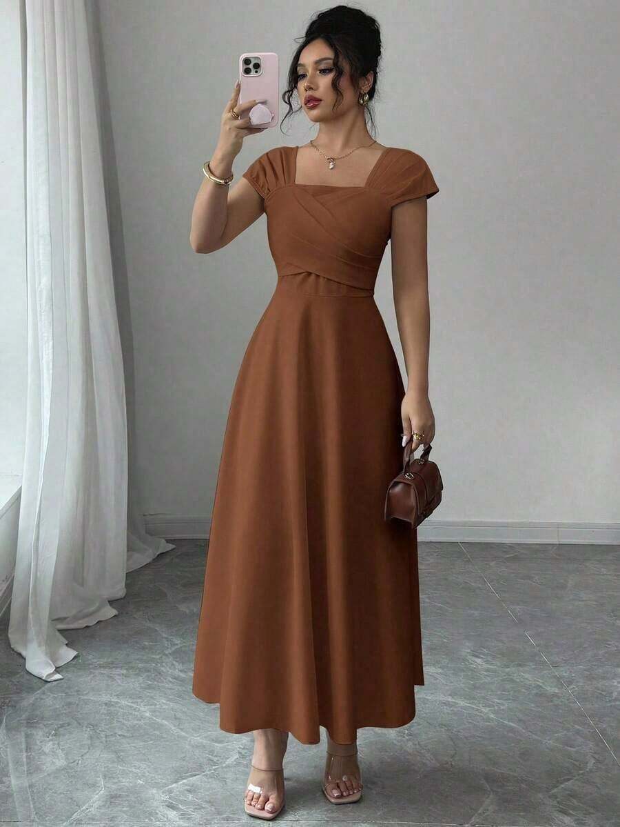 Vestido elegante de manga raglán y cuello cuadrado con detalle cruzado en el busto, de unicolor para mujeres - Cafetería - Ver 1