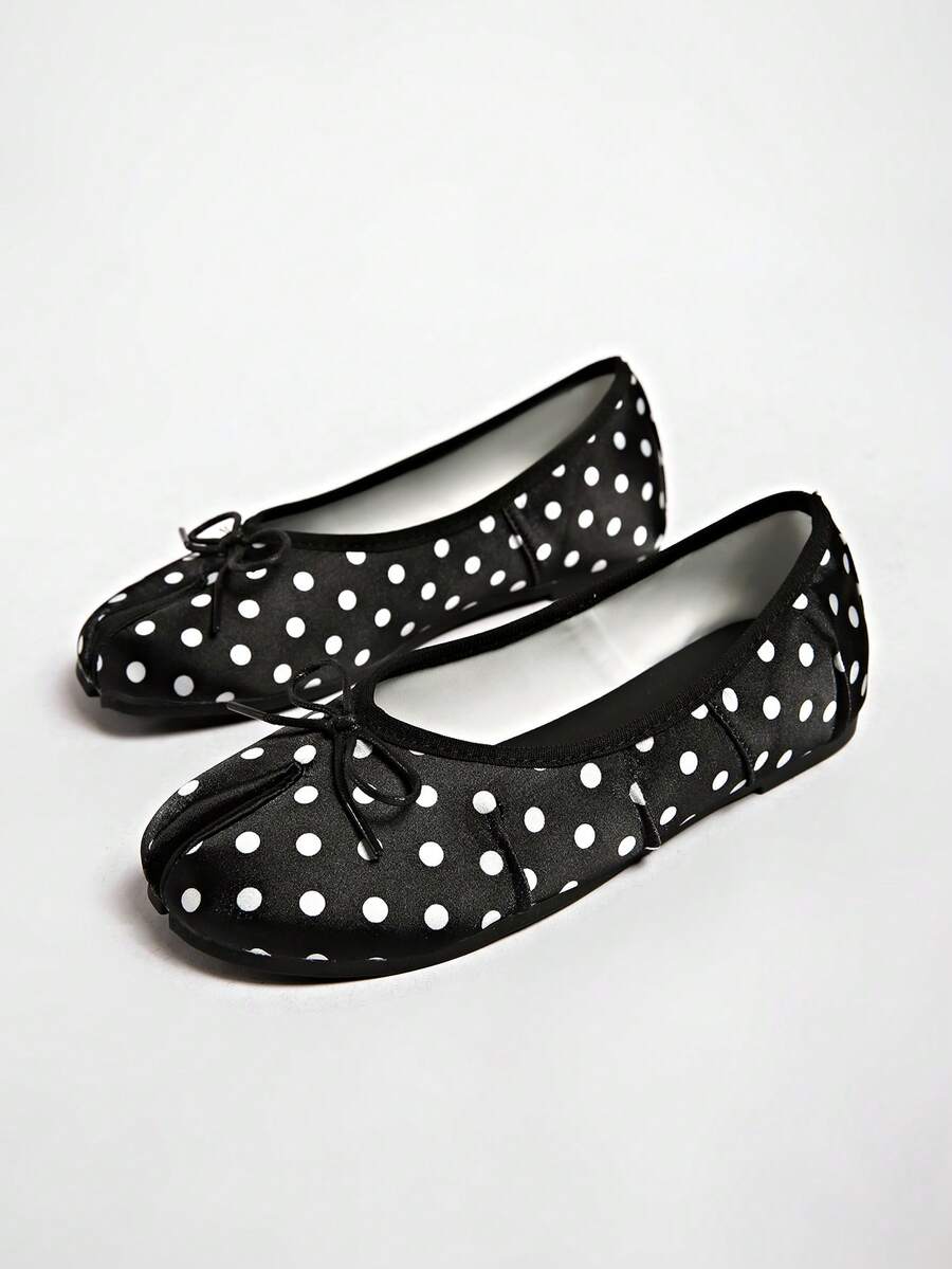 2026 Spring/Summer New Women's Shoes, Bow Decor Ballet Flats,Polka Dot - Black and White - View 1