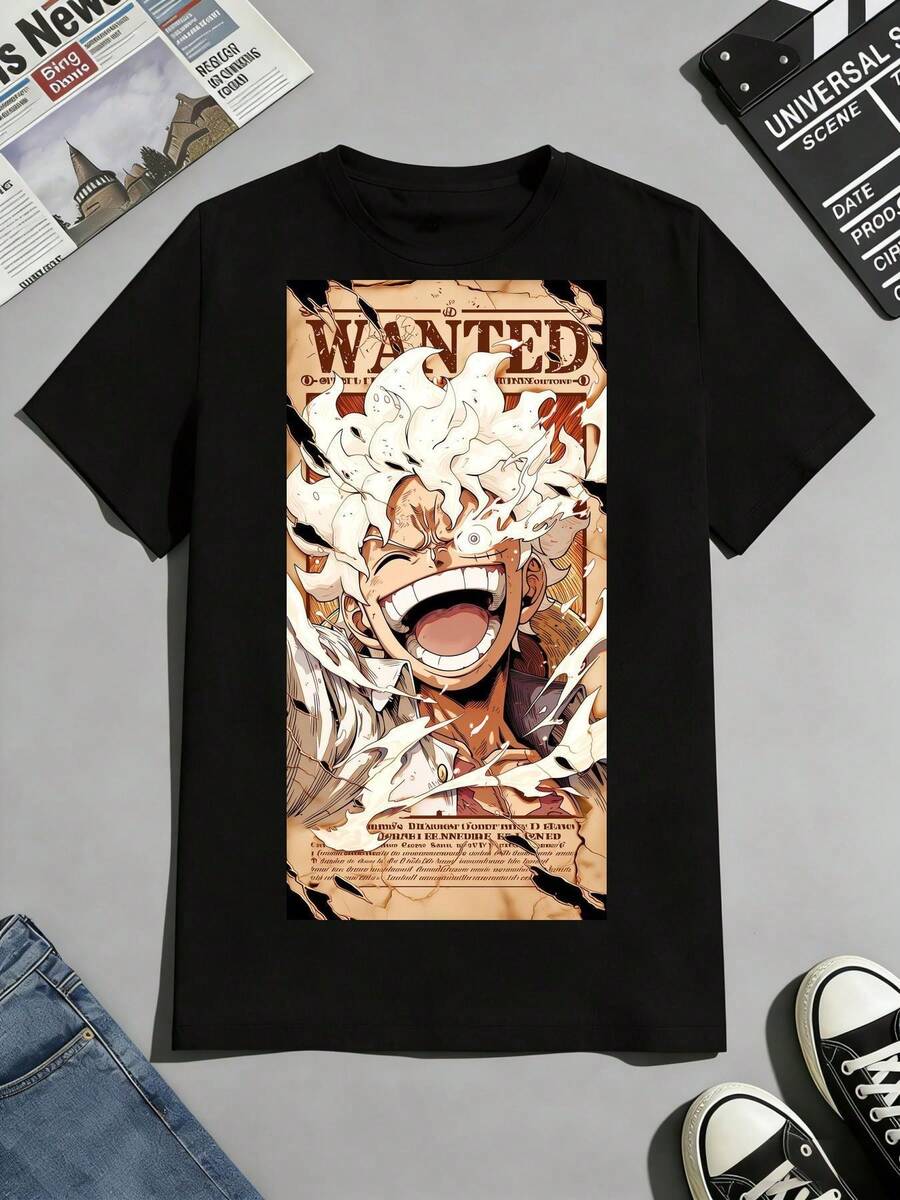 Camiseta casual negra para hombre, camiseta de verano, 160G, con el llamativo estampado "Wanted" y un feroz personaje de anime rompiendo un cartel de buscado, perfecta para los fans de anime de acción y ropa con temática de aventura. - Negro - Ver 1