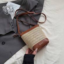 BV Bottega Small Andiamo Bolso de mujer tejido a mano de cuero genuinoBolsodebolso de manotipocuboconpatróntejidoparamujer,bolsodemarca,elegantebolsodemanoparaseñorabolsaderegaloexquisita,bolsodebolso de manodelujoparamujer,bolsocruzadodemodaparamujer,adecuadoparachicas,estudiantesnivel universitariodamasdeoficina,madresdemedianaedadparausodiario,comprasoficina,clase,reuniones,citas,actividadesalairelibretambiénunregaloidealparaBolso de Hombro Cruzado Casual Simple de Gran Capacidad, Personalizado, de Paja Texturizada, a la Moda para Mujer, Nuevo Estilo Verano 2026 - Blanco roto sin colgantes - Ver 11