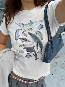 Camiseta de mujer de manga corta con cuello redondo, de estilo casual con estampado de tiburón. Camiseta gráfica de verano para mujeres - Blanco - Ver 10