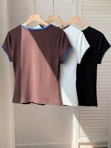 2026 Nueva Moda Camiseta Casual Versátil de Mujer con Cuello Redondo y Mangas Cortas, Contraste de Ribete, Top de Verano, Ropa de Primavera para Exteriores, Top Beige Casual Y2K - Multicolor - Ver 2