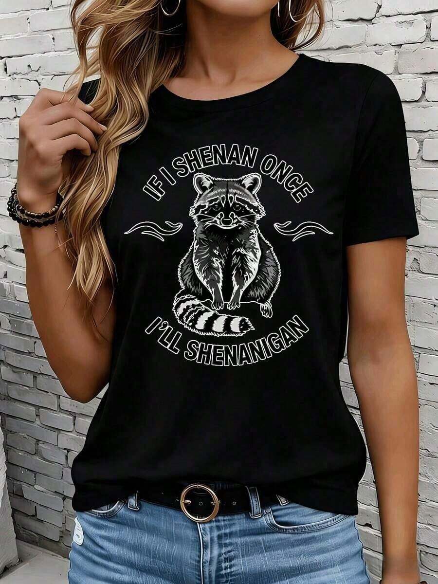 Camisetas De Calor Para MujerLas Camisetas De Manga Corta Para Mujer En Blanco Y Negro Son Adecuadas Para El Ocio Diario, El Hogar Y Los Viajes Al Aire Libre. Camiseta Con Estampado GráFico De Mapache "If I Shenan Once I'Ll Shenanigan" Para Mujer, Top Casual Divertido Con Estampado De Animales, Atuendo De Verano, Regalo Para Fiestas Y Vacaciones. - Negro - Ver 1