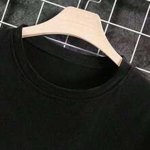 Top mujer1 camiseta de cumpleaños cristiana para mujer - "Cruzando mi cumpleaños con la gracia y misericordia de Dios" - Diseño de zapatillas doradas brillantes y estrellas - Camiseta de celebración basada en la fe - Camiseta suave para uso diario en eventos religiosos, fiestas de cumpleaños - Idea de regalo religioso - Negra, 180g, 100% algodón, los diseños están impresos. Unisexo.  2026 - Negro - Ver 6