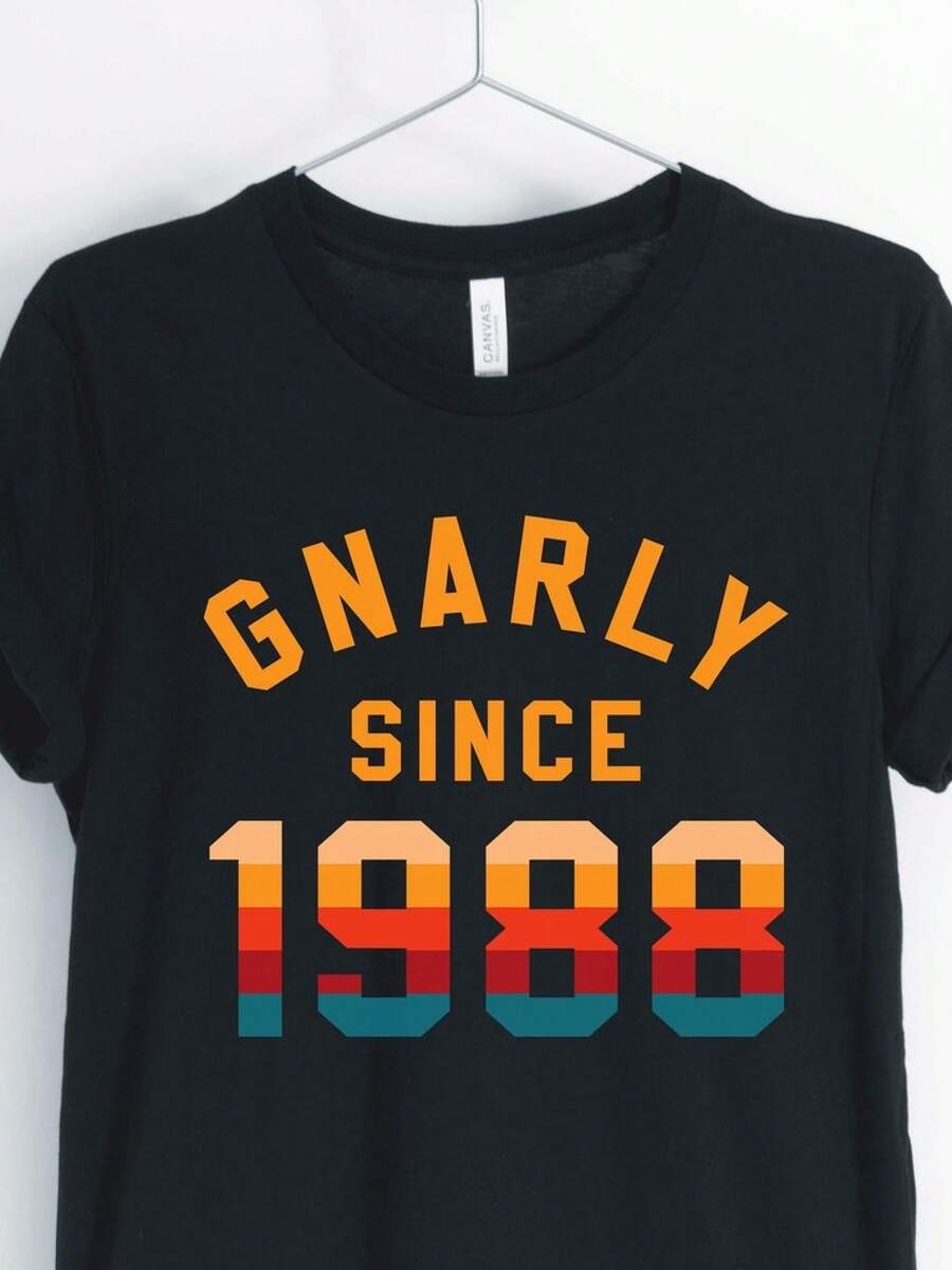 Camisetas unisex de manga corta, están de moda desde 1988, amantes de los años 80, camisetas de los años 80, camisetas para fiestas de los años 80, camisetas de cumpleaños de los años 80, camisetas unisex, playeras hombre, spiderman, ,  mujer, romwe men, boho chic, regalos para maestros, camisetas de mujer, conjuntos curvy para mujer, y2k. - Negro - Ver 1