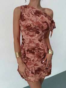 Vestido mini de verano nuevo para mujer con estampado floral, cuello asimétrico, sexy y elegante para vacaciones.Vestido floral de malla, vestido de cuello asimétrico, ropa de primavera/verano, atuendo de playa, elegante, sexy, vacaciones, playa, - Marrón - Ver 4