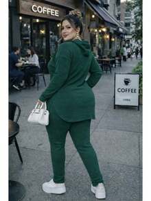 Women's Autumn/Winter Cold Weather Set In Lightweight Fleece, Sizes Gg G1 - Dark Green - View 4