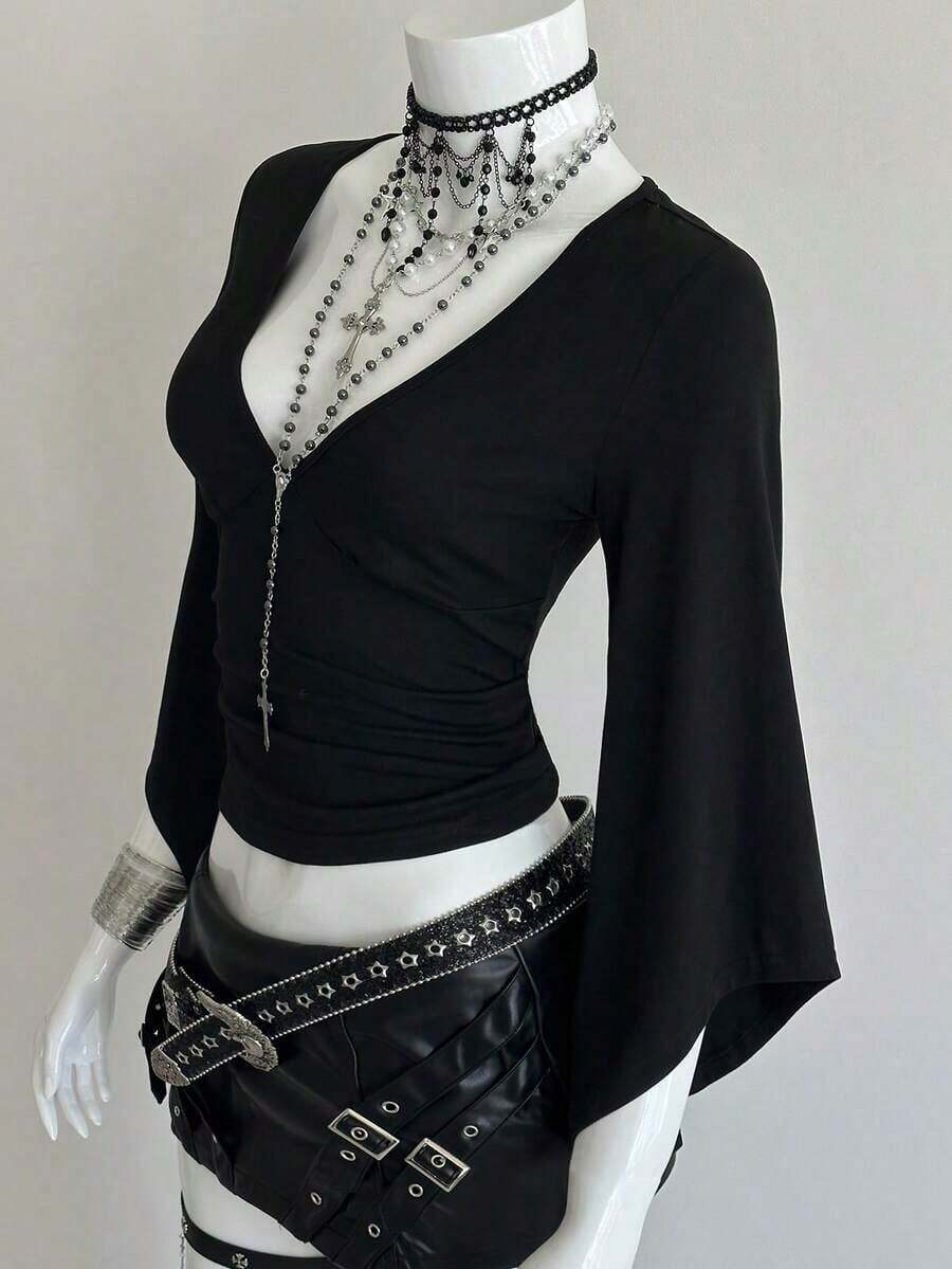 Camiseta ajustada con cuello en V profundo y mangas acampanadas sexy - Negro - Ver 1