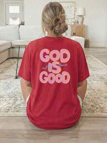 Camisetas de verano de manga corta para mujer, con estampado de doble cara en la parte delantera y trasera, mangas cortas y cuello redondo. Presenta una impresión tridimensional en rosa de la frase "GOD IS GOOD". Hechas de tela transpirable y lavable a máquina, adecuadas para comodidad durante todo el año. Camisetas gráficas para mujer 100% algodón. - Rojo - Ver 3