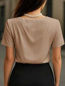1 pieza Blusa de mujer de unicolor de satén con cuello en V y manga corta, elegante y de moda para uso diario, oficina, hogar, citas, primavera/verano, color negro casual - Caqui - Ver 5