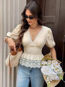Blusa de mujer con pliegues, fruncido profundo y parches de encaje para vacaciones - Albaricoque - Ver 6